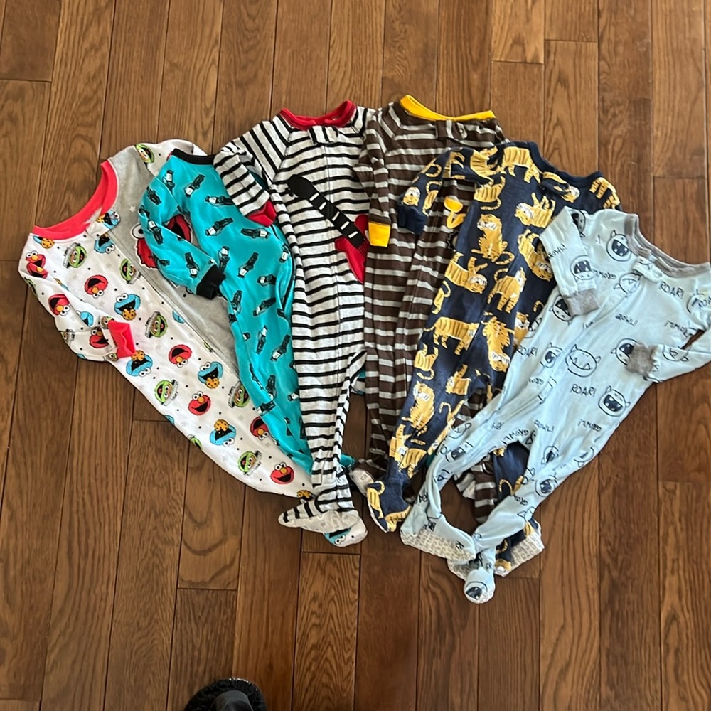 Bundle of 6 baby sleepers